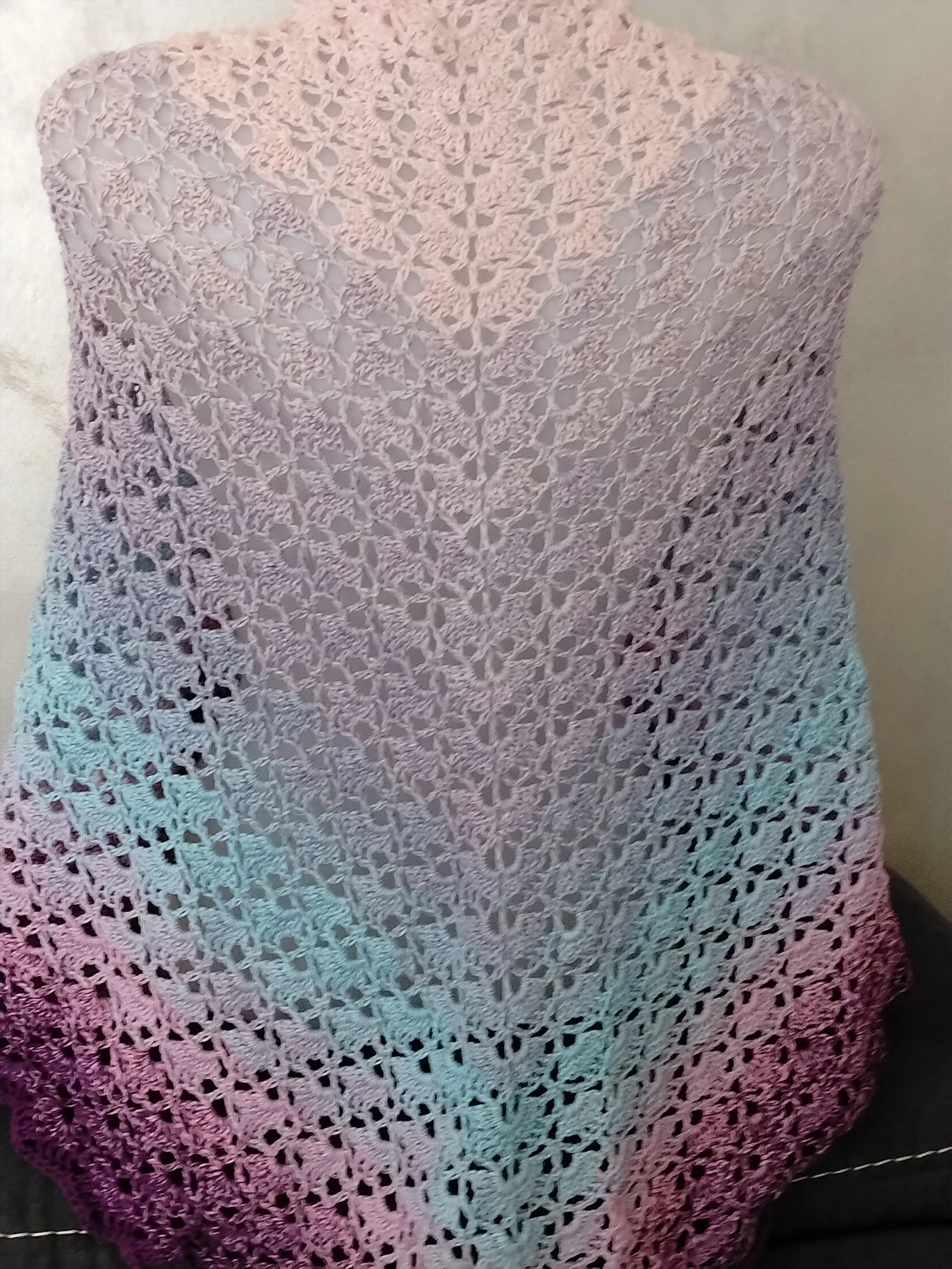 Large handmade summer shawl — Powder pink, sky blue & lilac gradient – photo 3